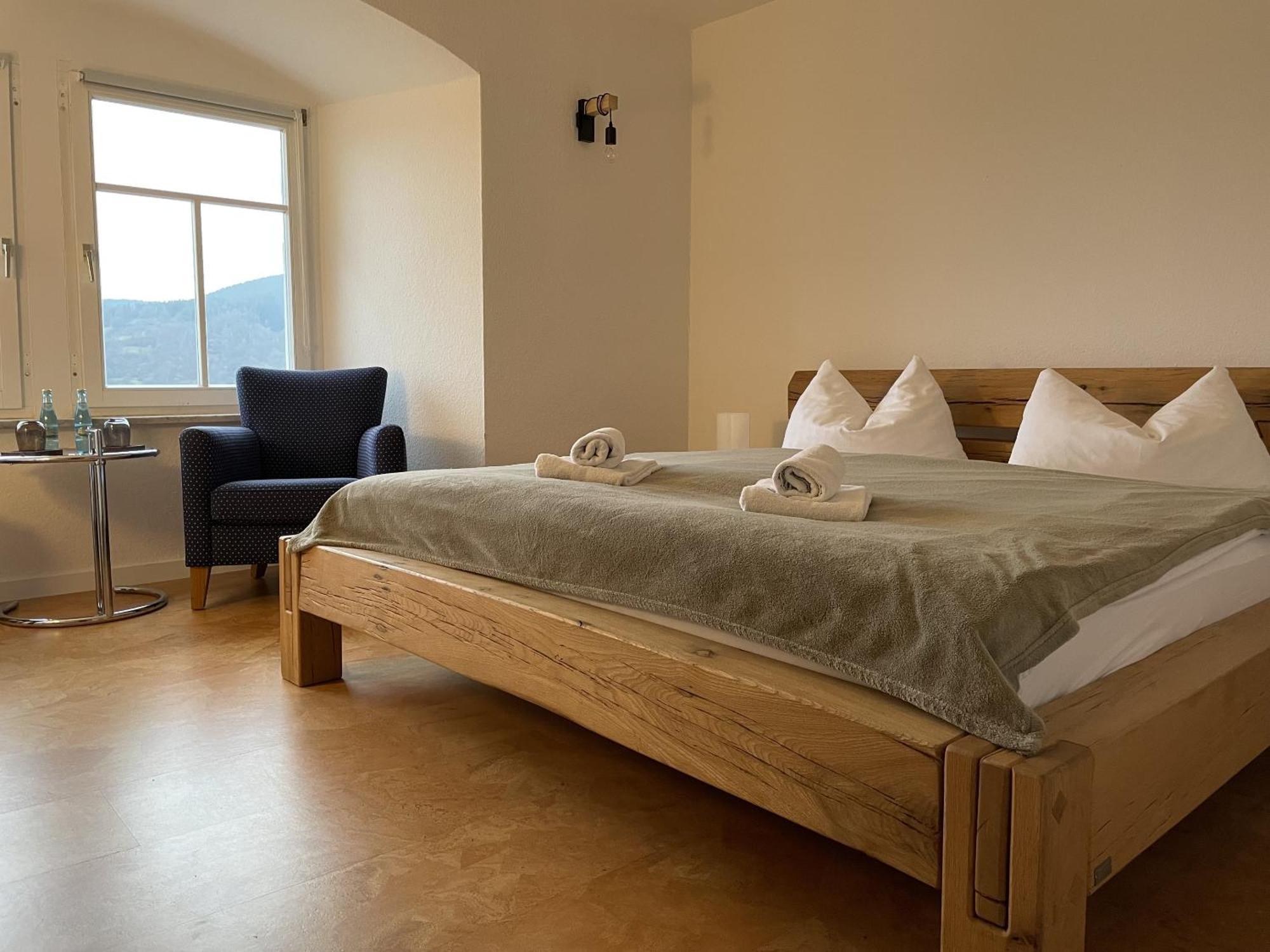 Hotel & Restaurant Schloss Weissenburg Uhlstädt Szoba fotó