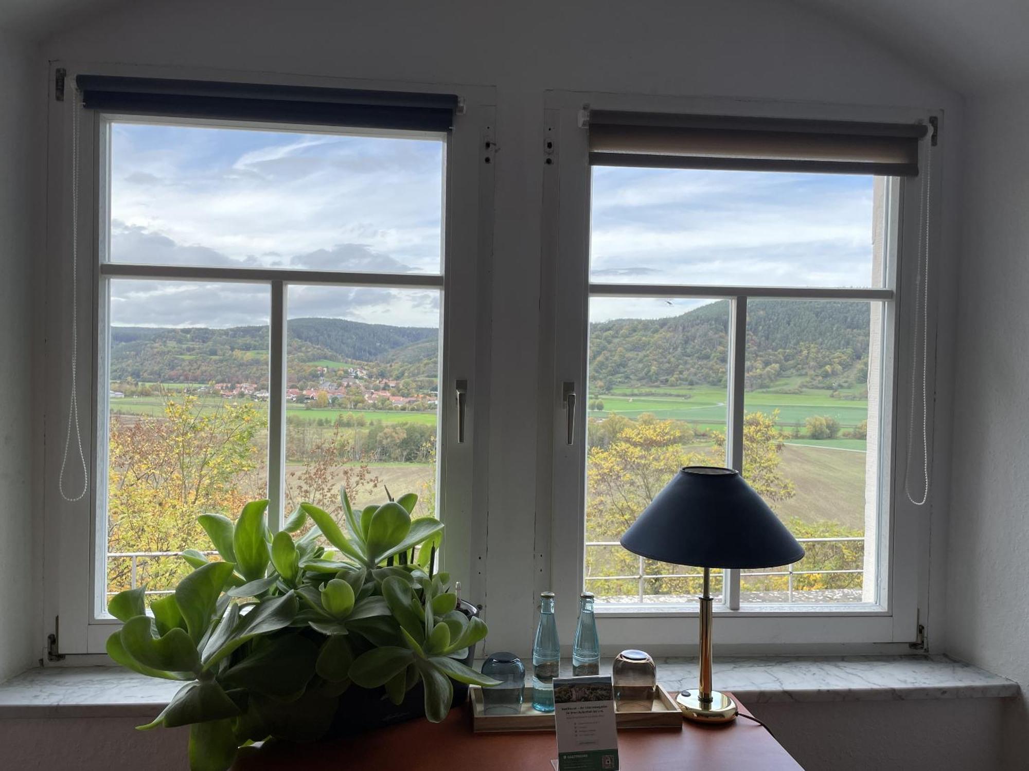 Hotel & Restaurant Schloss Weissenburg Uhlstädt Szoba fotó